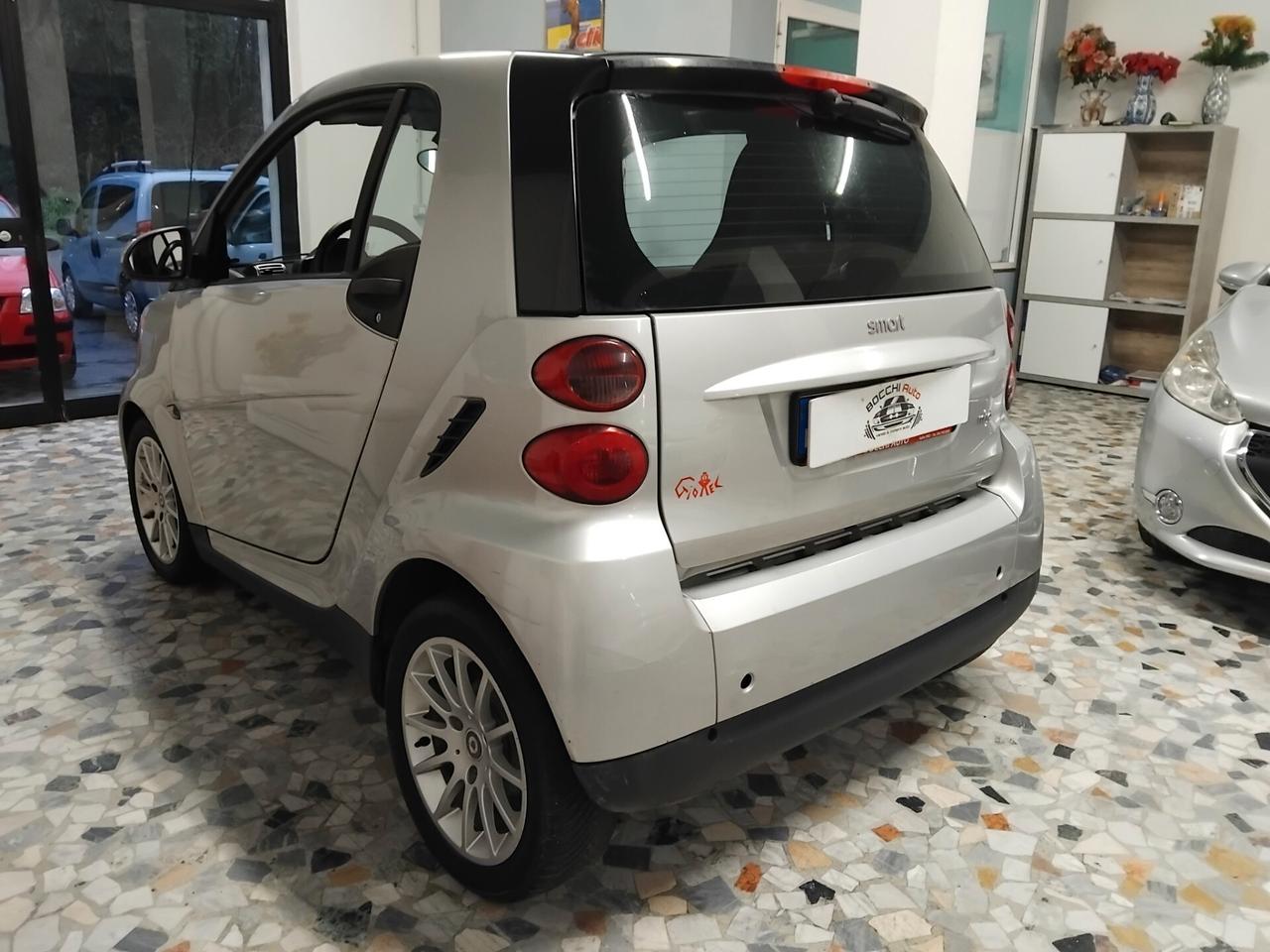 Smart ForTwo 1000 52 kW coupé passion