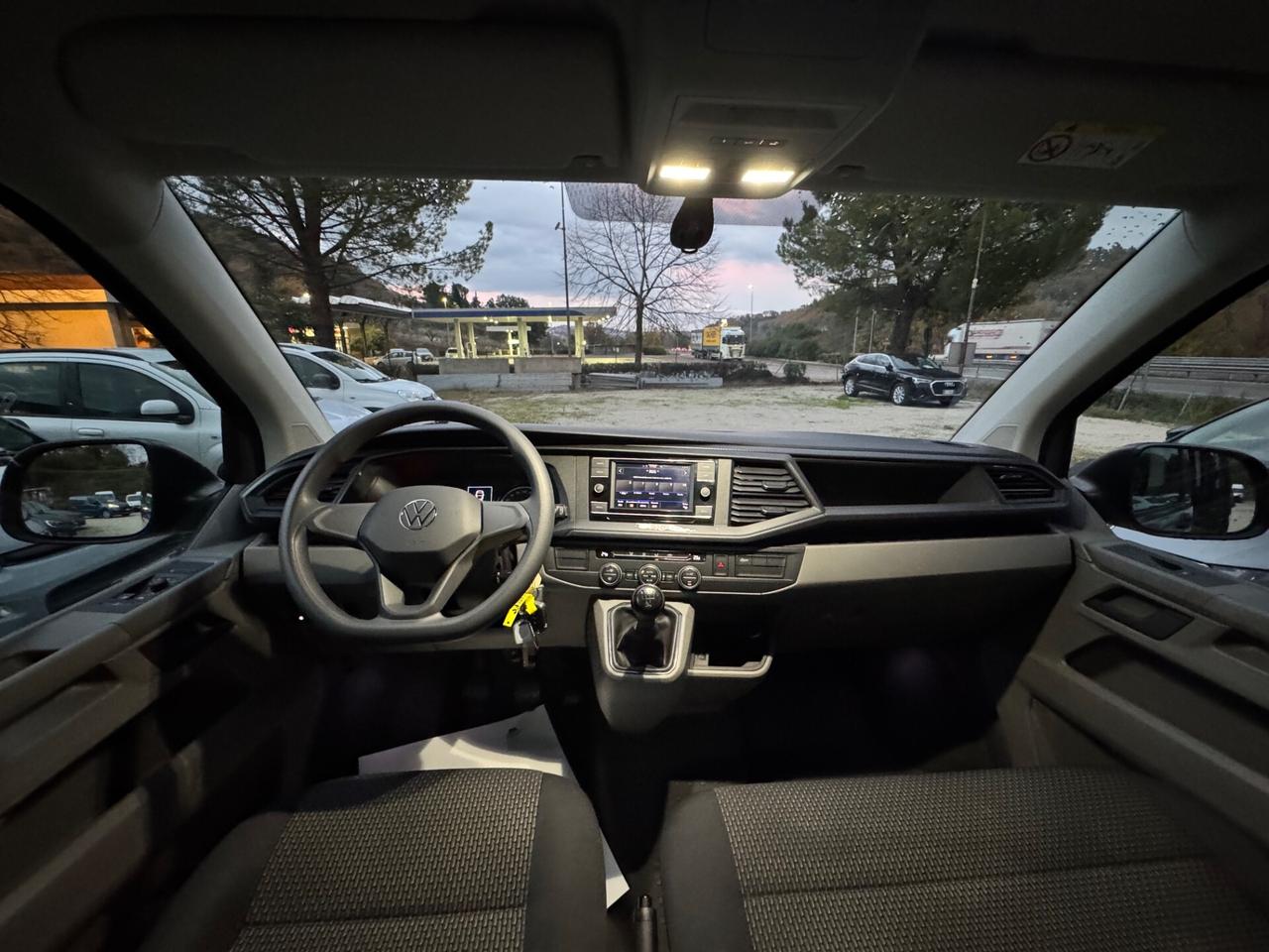 Volkswagen Caravelle 2.0 TDI 110CV 9 Posti Trendline