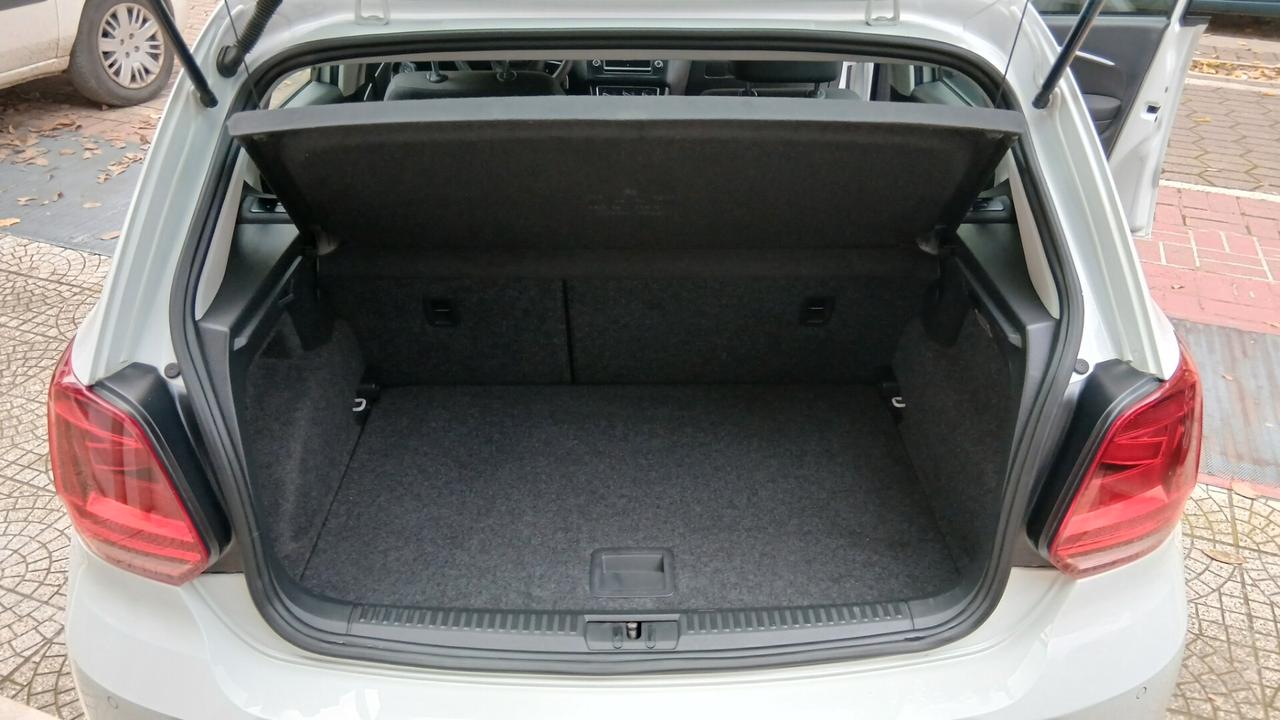 Volkswagen POLO 1.4 TDI 5p. HIGHLINE BLUE MOTION Technology