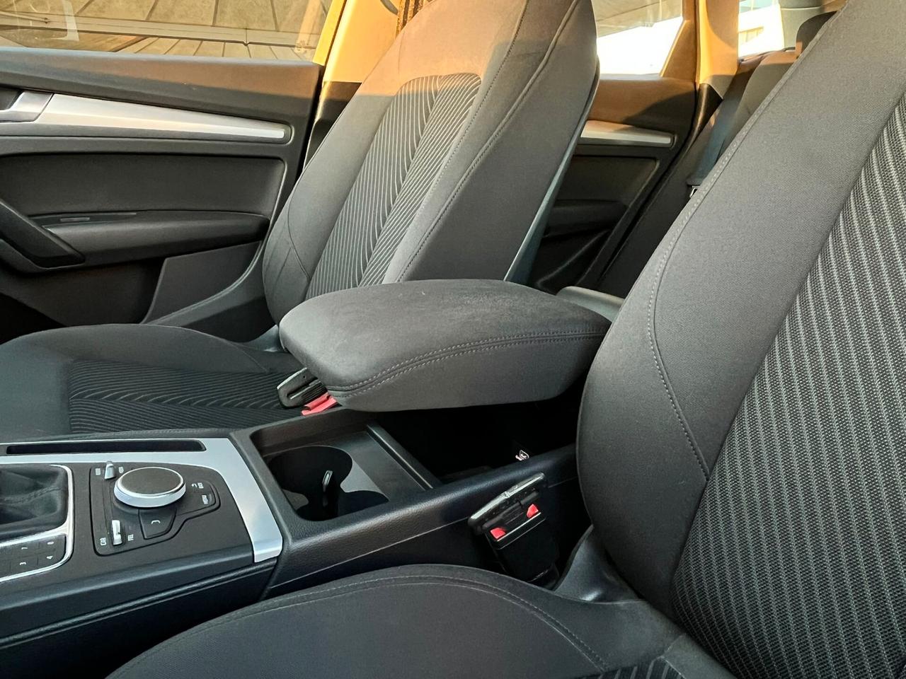 Audi Q5 2.0 TDI 150 CV Business