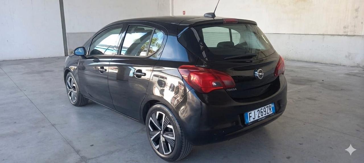 Opel Corsa 1.2 Gpl enjoi 2017 blockshaft