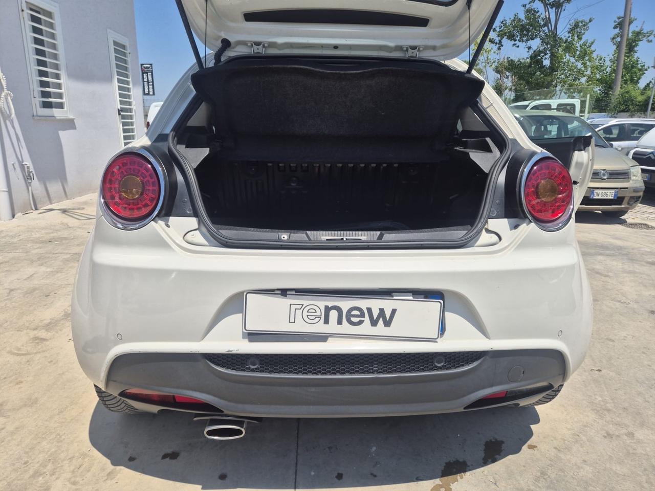 Alfa Romeo MiTo 1.4 T 135CV GPL Distinctive Sport Pack