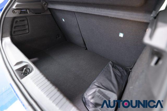 RENAULT Clio FULL HYBRID E-TECH 145 CV 5 PORTE TECHNO FULL LED