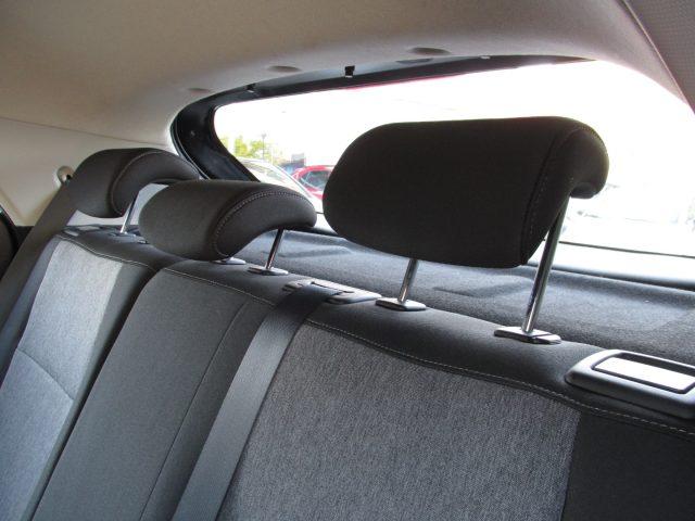 KIA Stonic 1.6 CRDi 110cv Urban -BiColor-Ok NEOPAT.- EURO 6/B