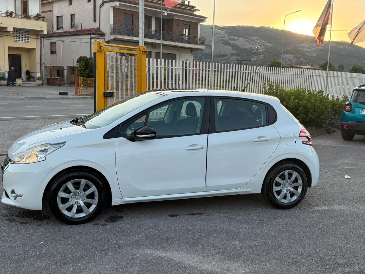 Peugeot 208 PureTech 68 5 porte Access