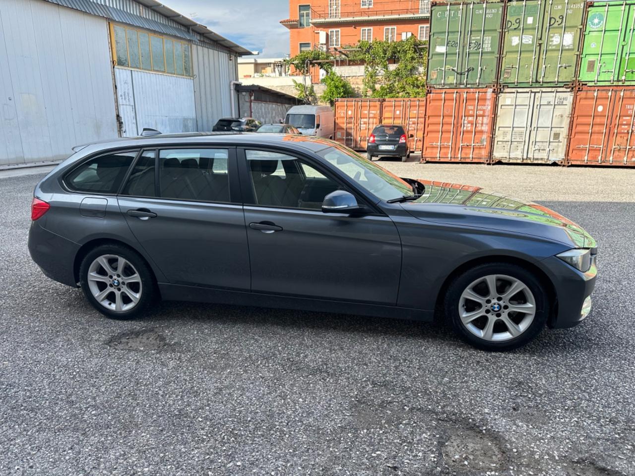 Bmw 320 320d Touring Luxury comenuovo autom