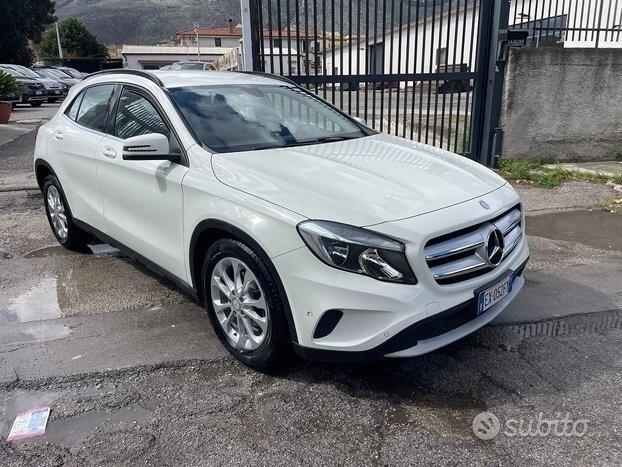 Mercedes GLA 200 Diesel 136CV