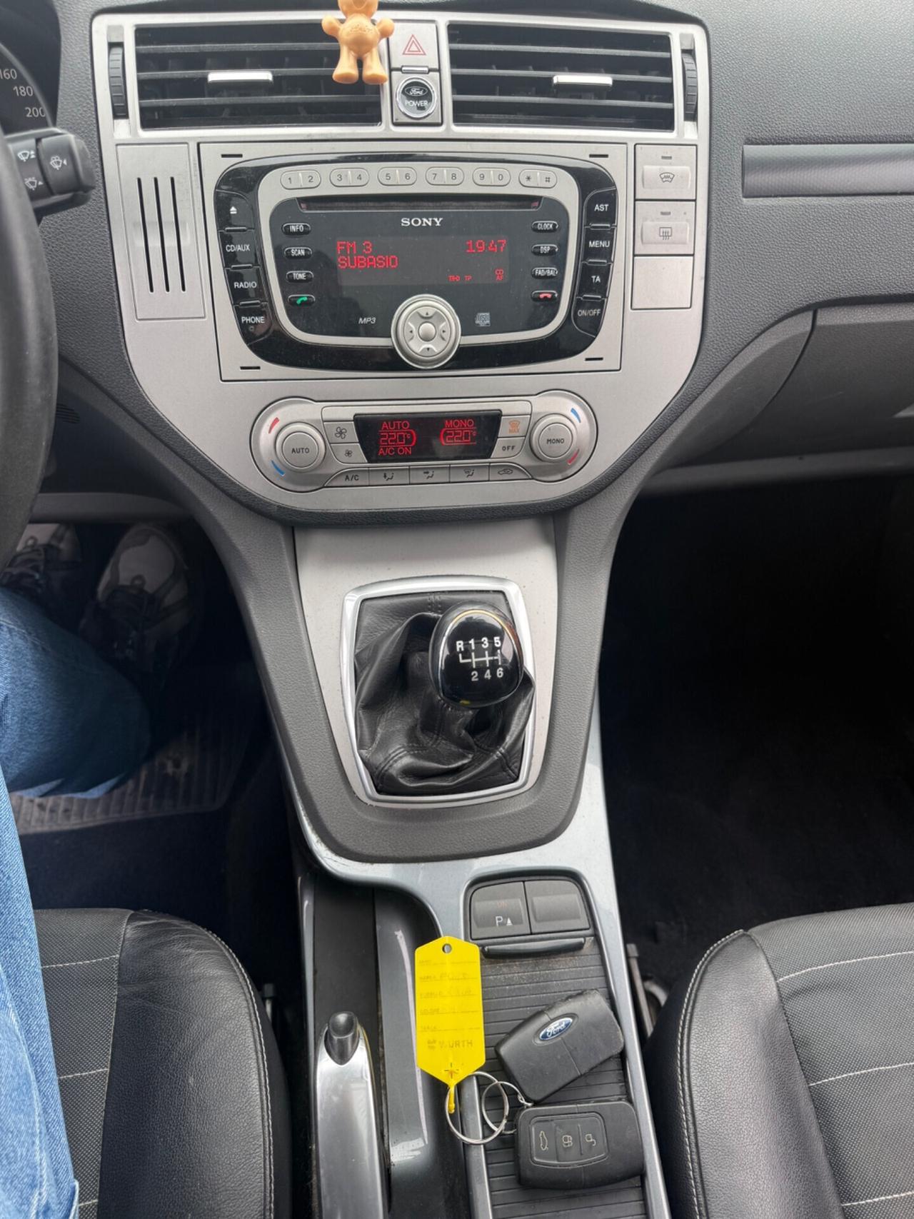 Ford kuga 4x4 titanium 2.0 TDCi neopatentati