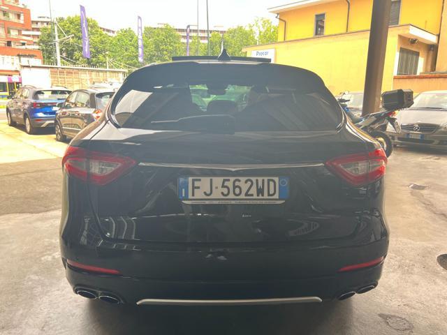 MASERATI Levante V6 430 CV AWD S