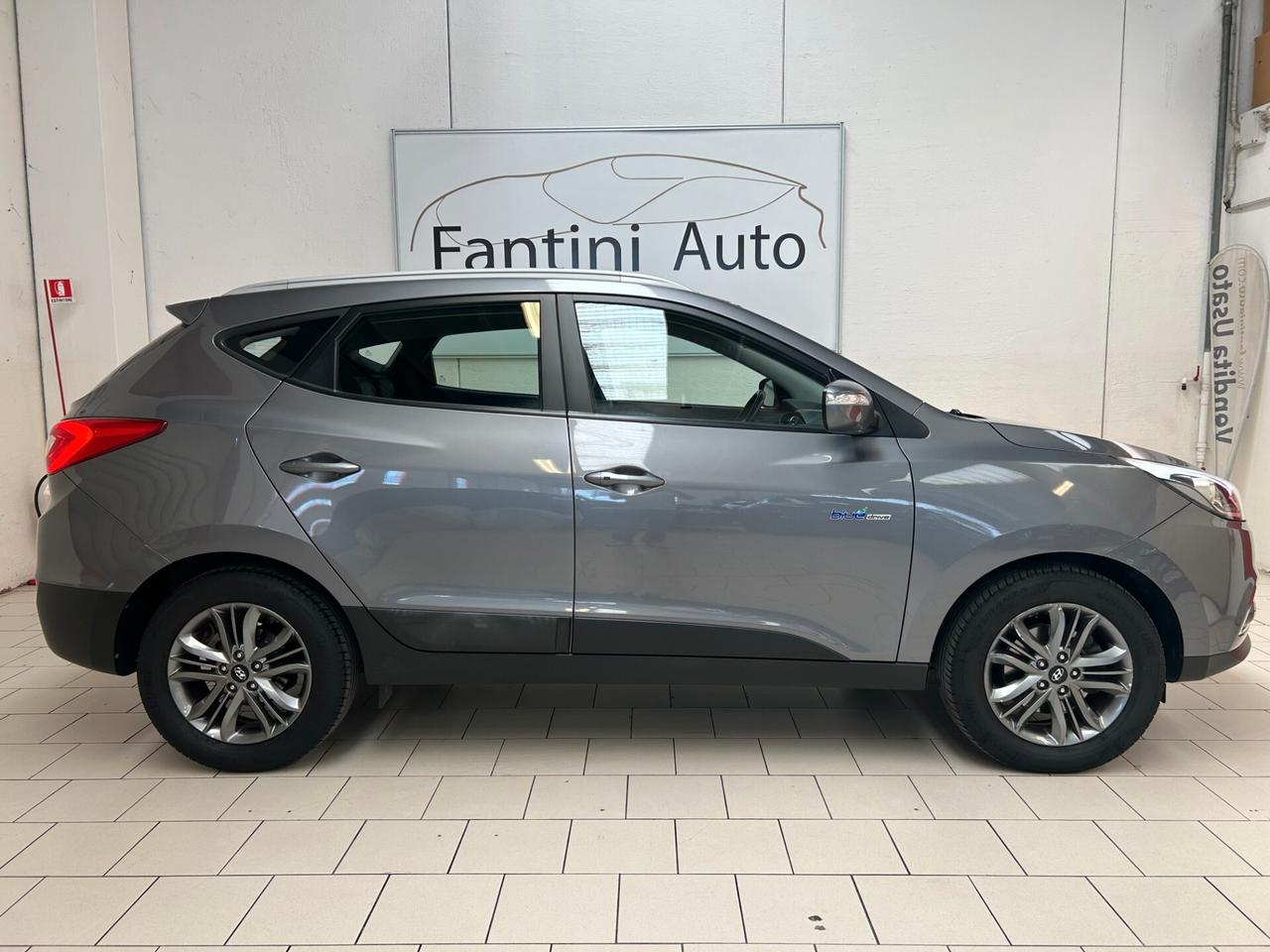 Hyundai iX35 Hyundai iX35 Confort 1.7 crdi 2wd-ok Neopat-Dettagli in Bio