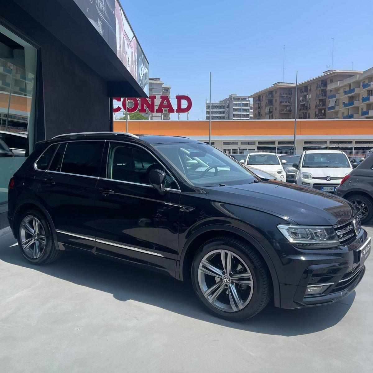 VOLKSWAGEN - Tiguan - 2.0 TDI 150CV SCR DSG R-Line