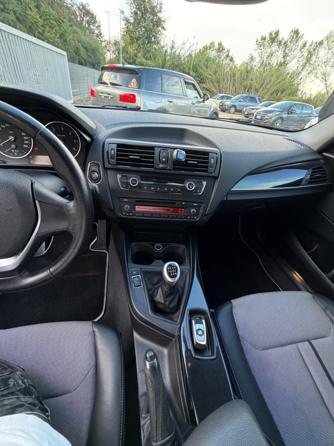 Bmw 120 120d 5p. Sport