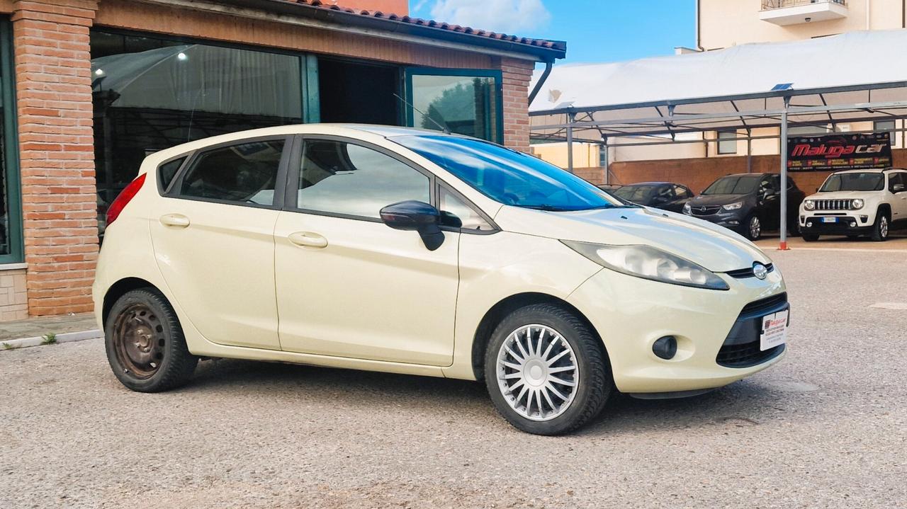Ford Fiesta Fiesta+ 1.2 82CV 5 porte