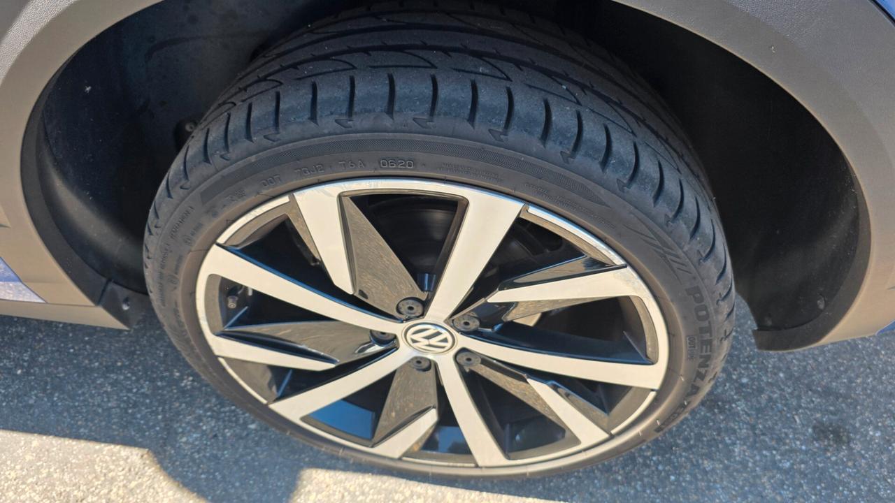 Volkswagen T-Roc Cabriolet 1.5 TSI ACT DSG R-Line