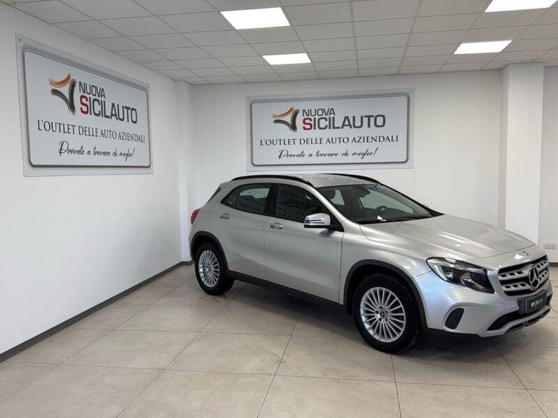 Mercedes-Benz GLA 180 d Automatic Business