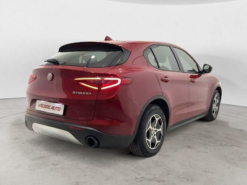 Alfa Romeo Stelvio 2.2 TD 160 CV BUSINNES AT8 RWD AUTOCARRO N1