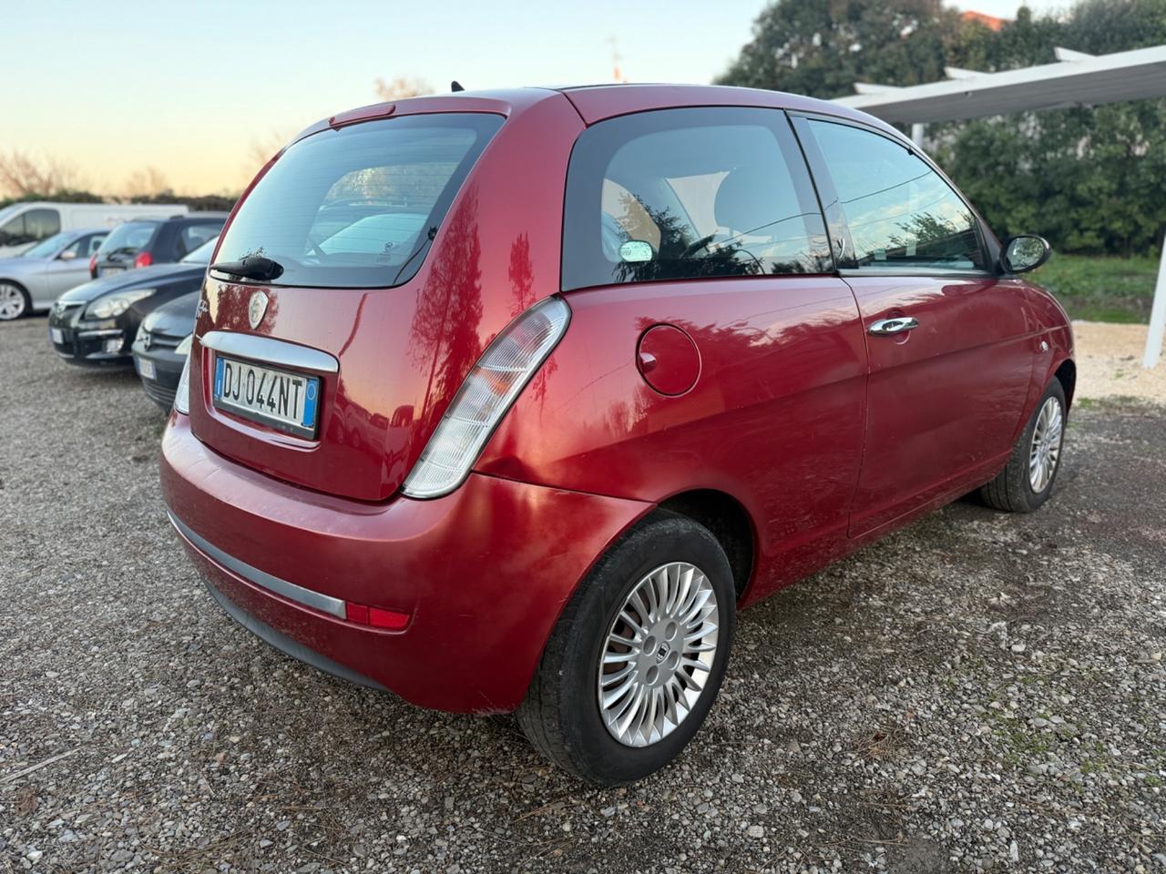 Lancia Ypsilon 1.2 Oro Giallo