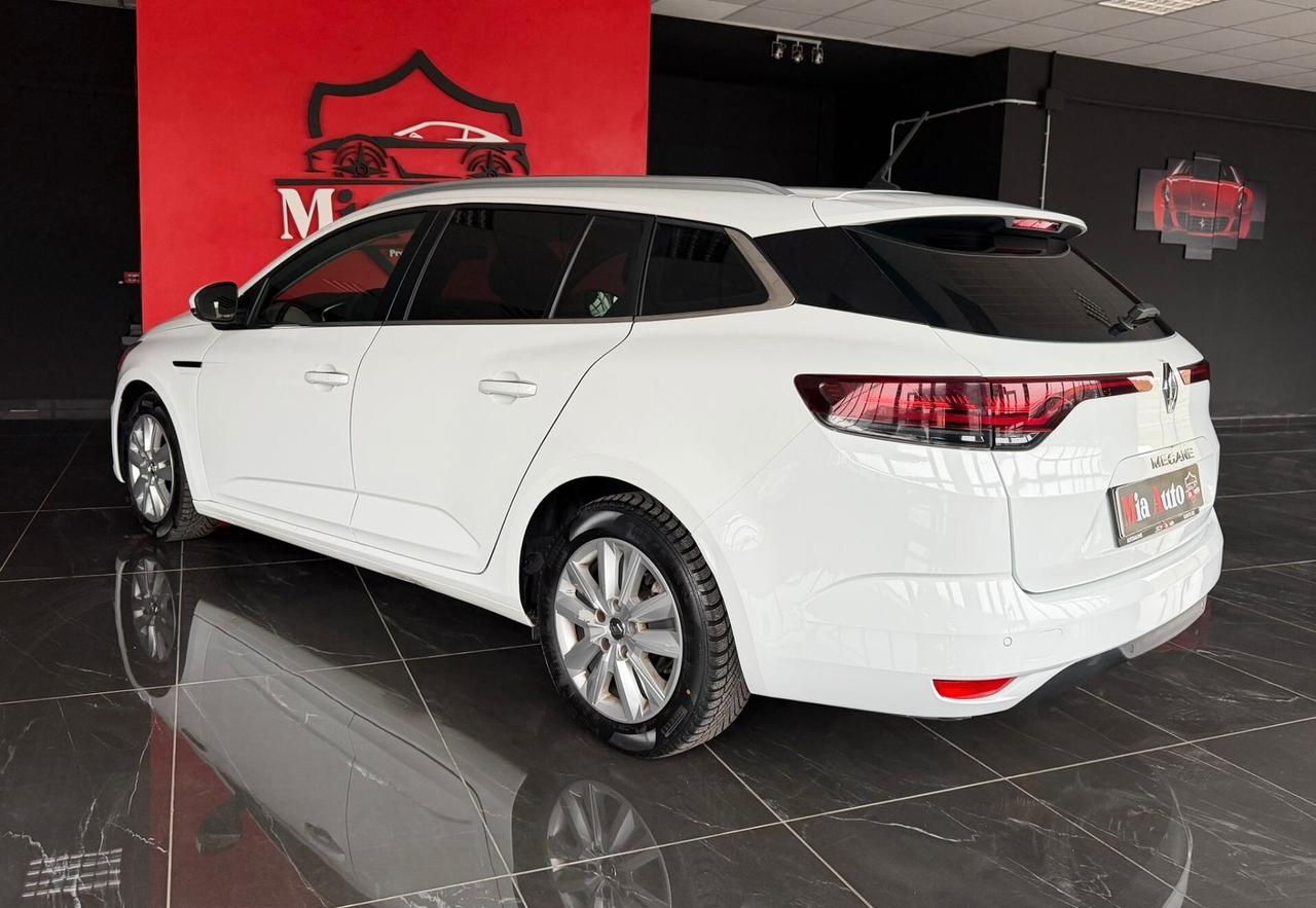 Renault Megane Mégane Sporter Blue dCi 115 CV EDC Business