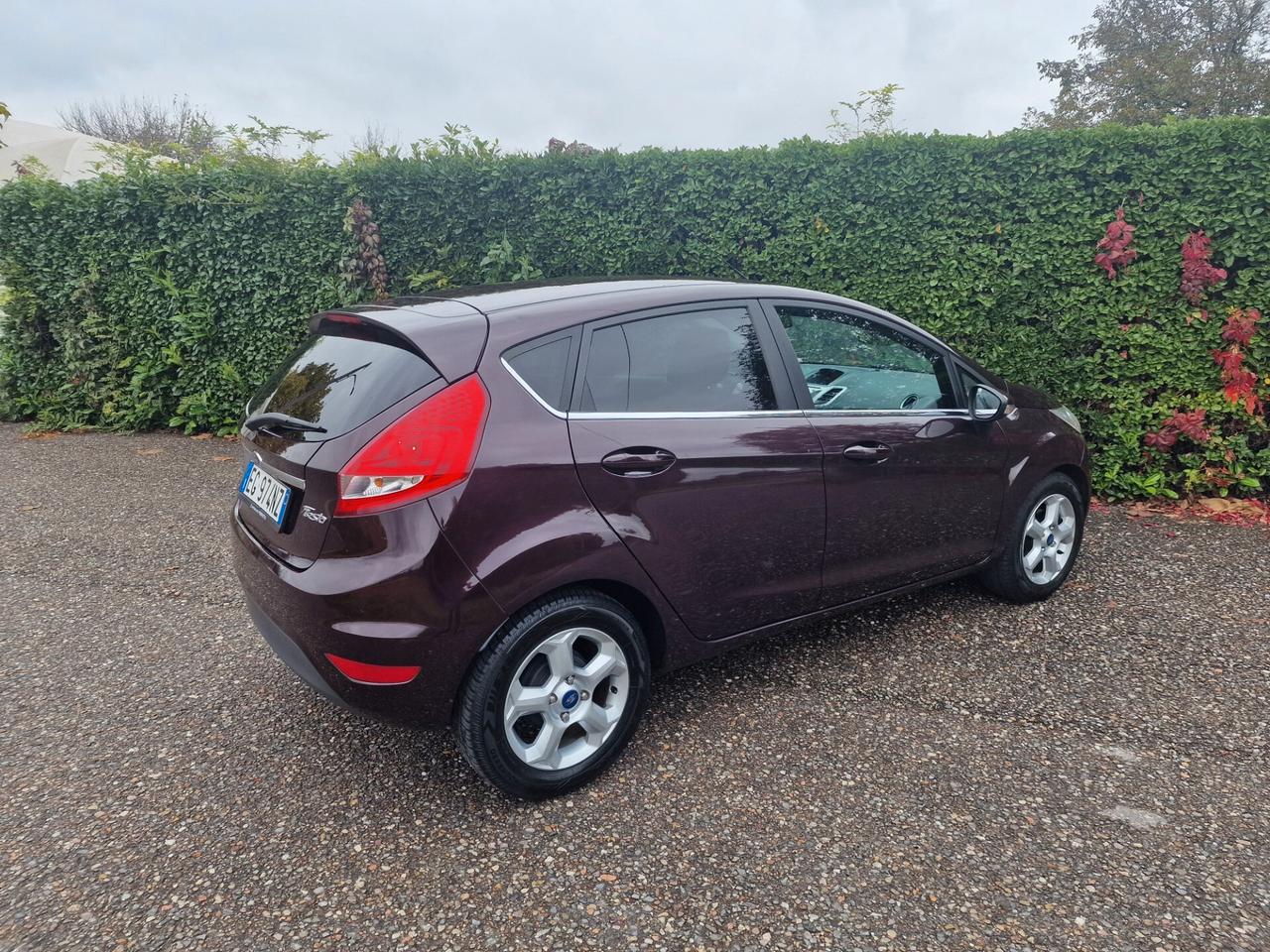 Ford Fiesta 1.2 82cv 5p
