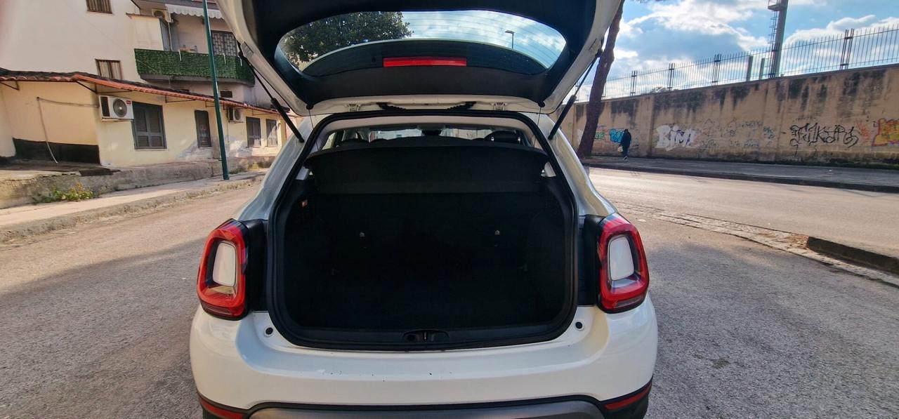 Fiat 500X 1.6 MultiJet 130 CV Cross LED. UNICO PROPRIETARIO