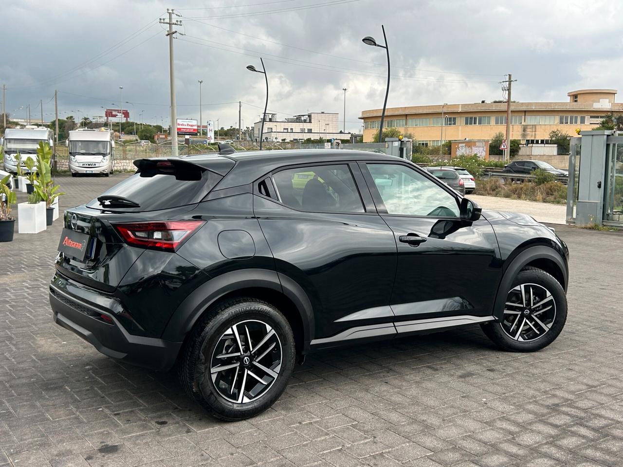 Nissan Juke 1.0 dig-t N-Connecta 114cv dct