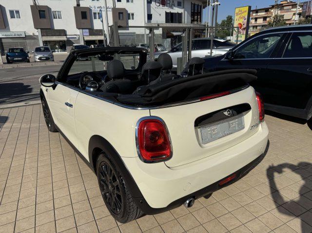 MINI Cooper D Cabrio 1.5 auto
