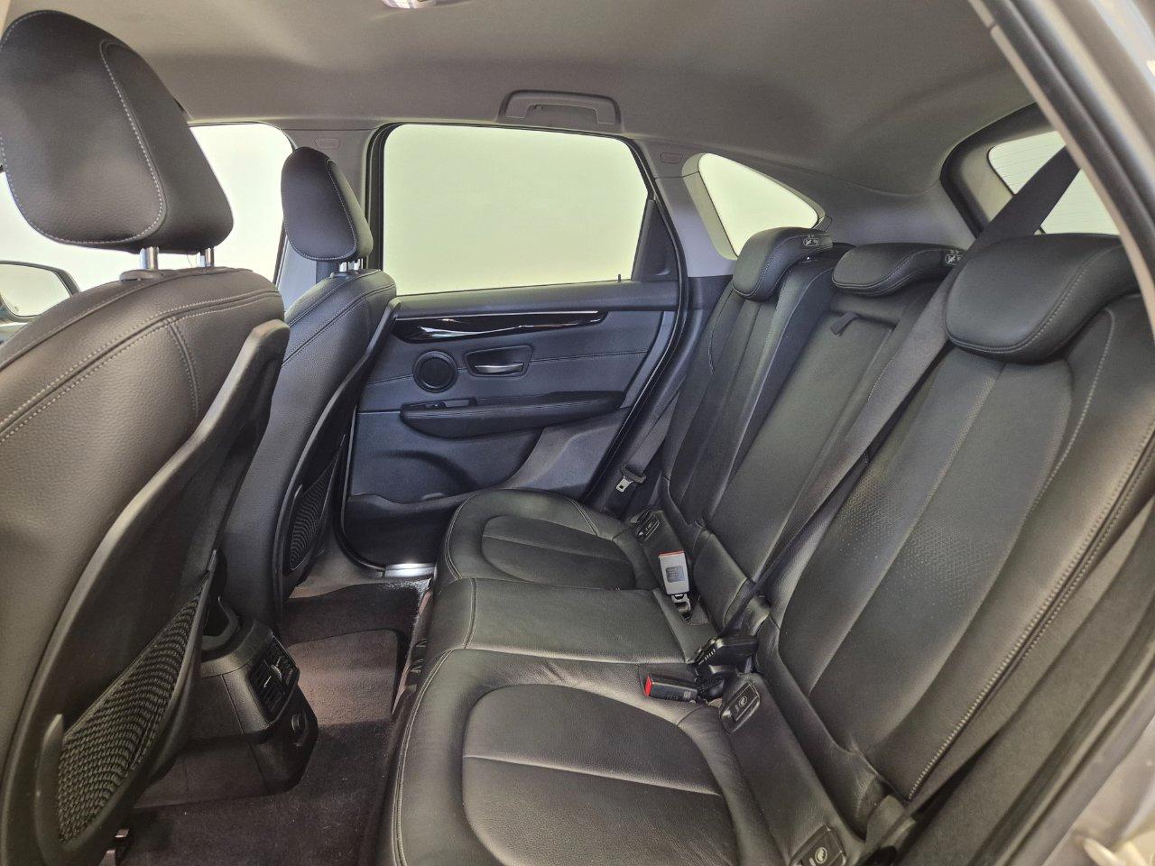 BMW 218 d Active Tourer Luxury auto - Sens. Park. - Cruise/Lim