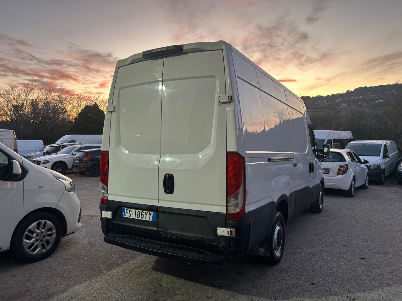 Iveco Daily 35S12 2.3 Diesel Passo Lungo