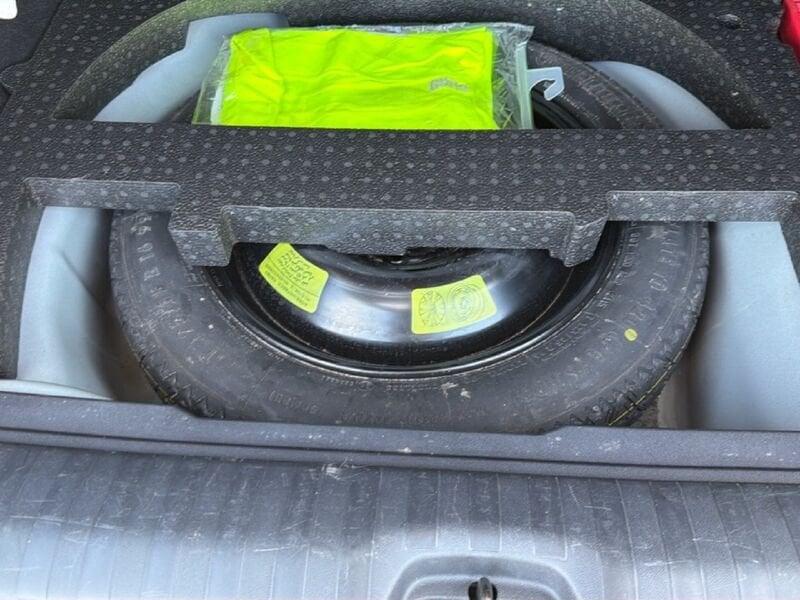 Peugeot 2008 Bluehdi 100 S&s 100 Active