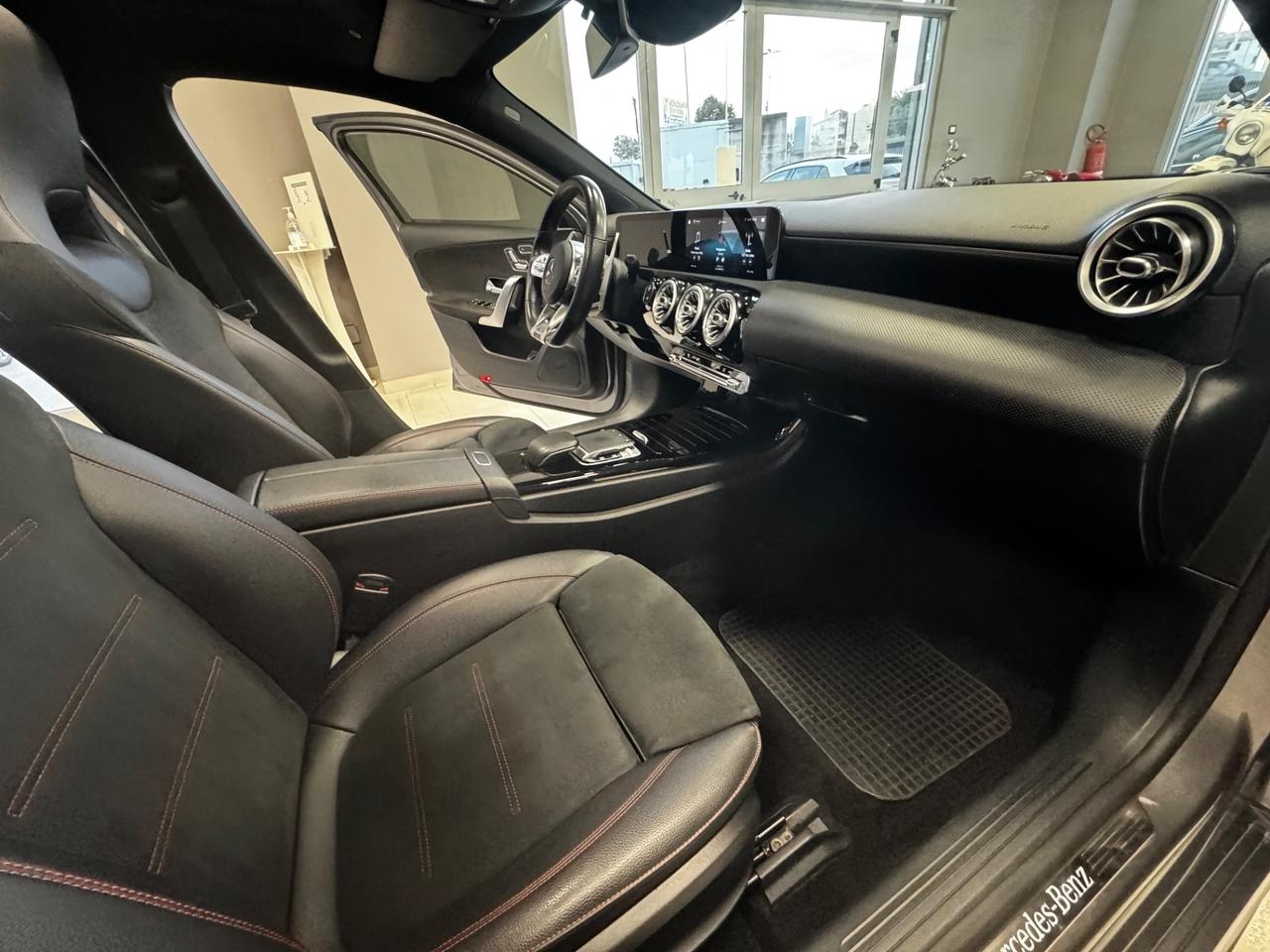 MERCEDES A 200CDI AT8 AMG PREMIUM PLUS
