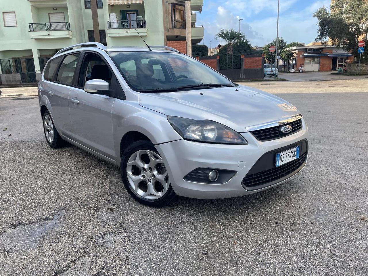 Ford Focus Restayling 1.6 TDCi (110CV) SW Euro5 Full Perfetta