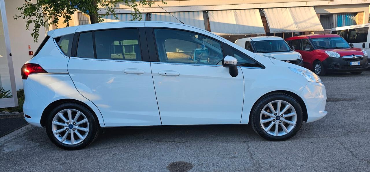 Ford B-Max 1.5 TDCi 75 CV Business Titanium