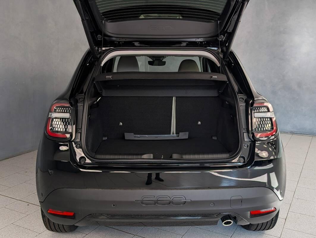 Fiat 600 1.2 hybrid La Prima 110cv auto