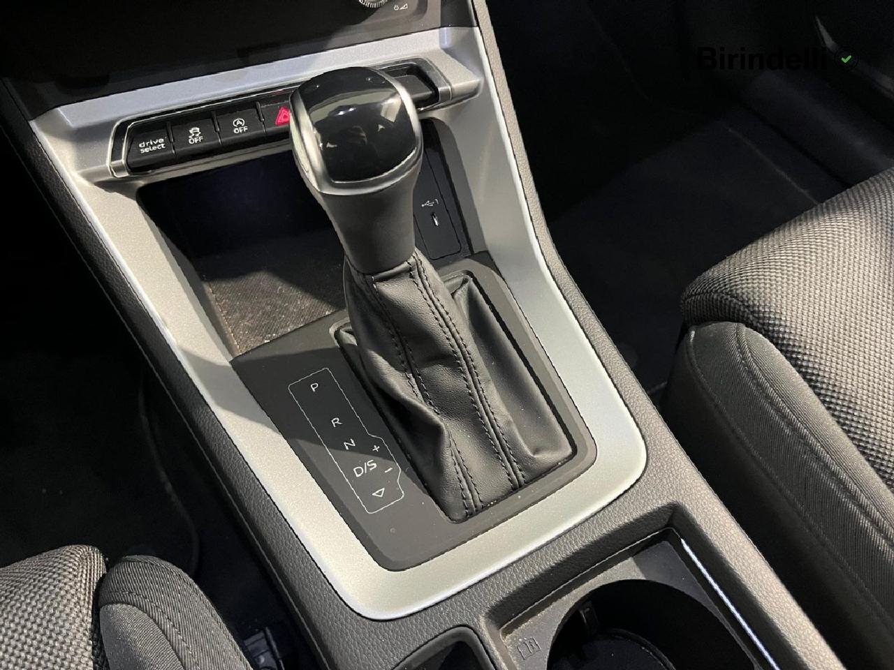 AUDI Q3 2ª serie - Q3 SPB 35 TDI S tronic Business Plus