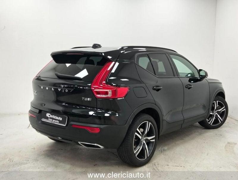 Volvo XC40 T5 Recharge Plug-in Hybrid R-design