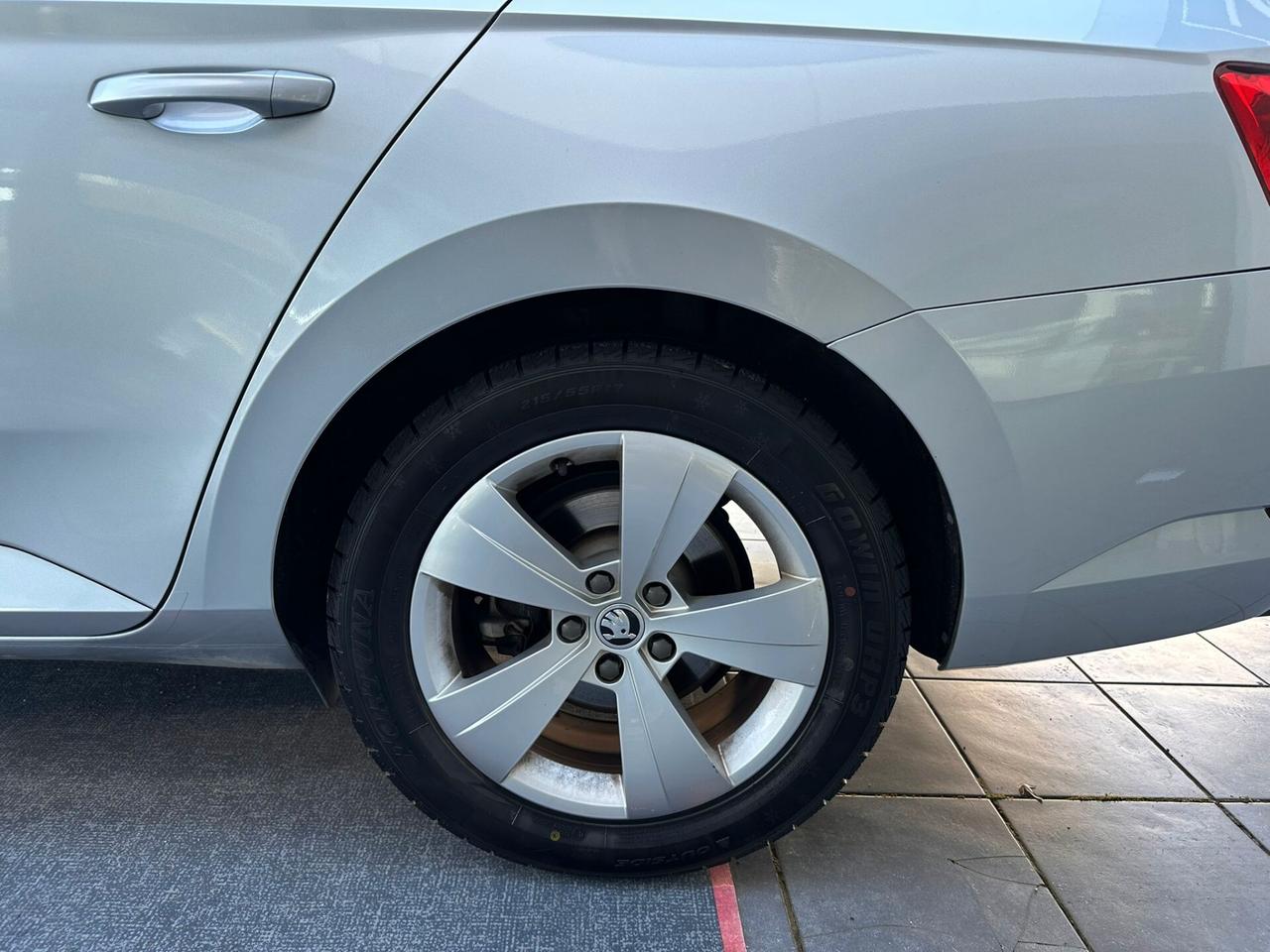 Skoda Superb 1.6 TDI Wagon Executive