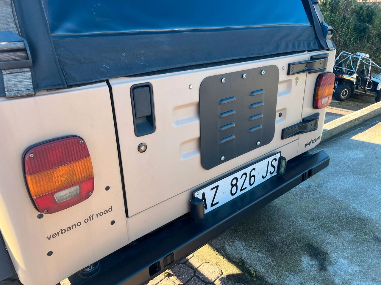 Jeep Wrangler 4.0 cat Sport