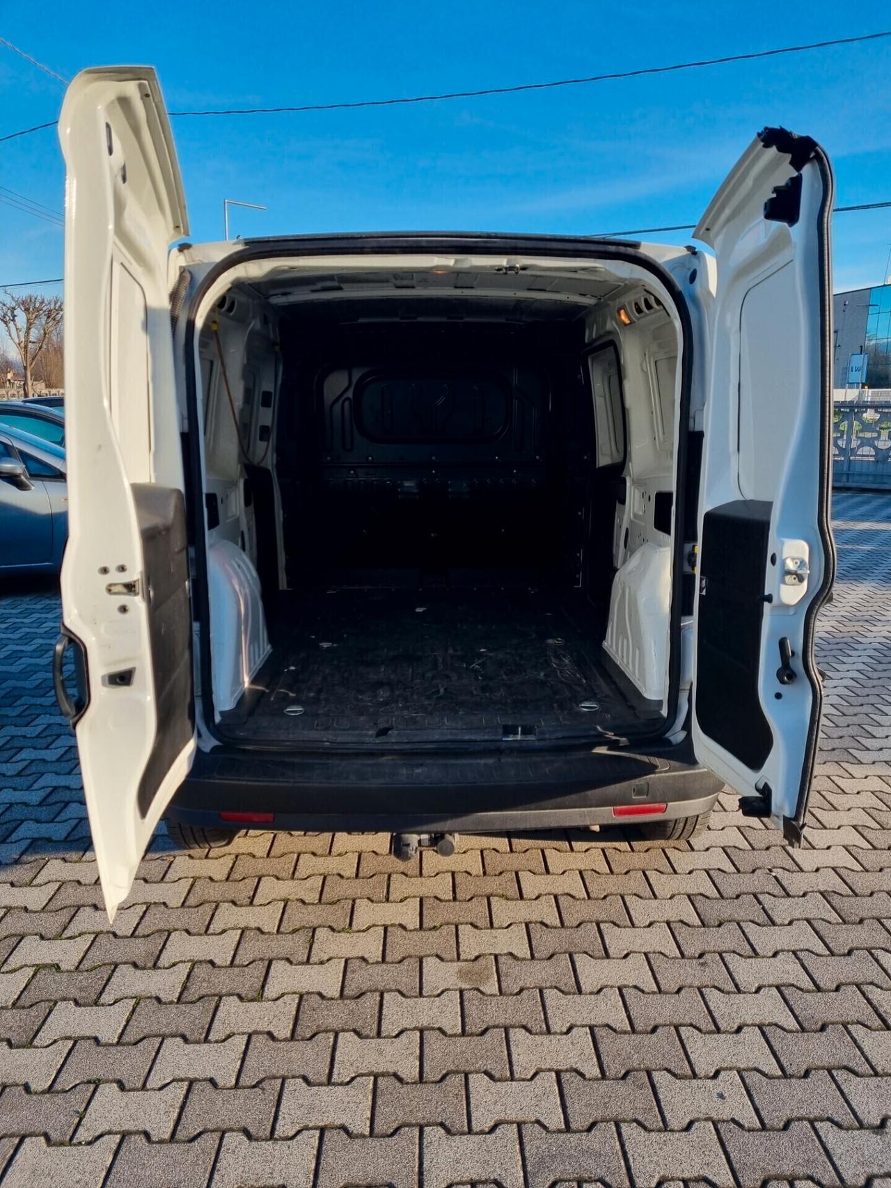 Fiat Doblo Maxi 1.6 MJT 105CV Lounge