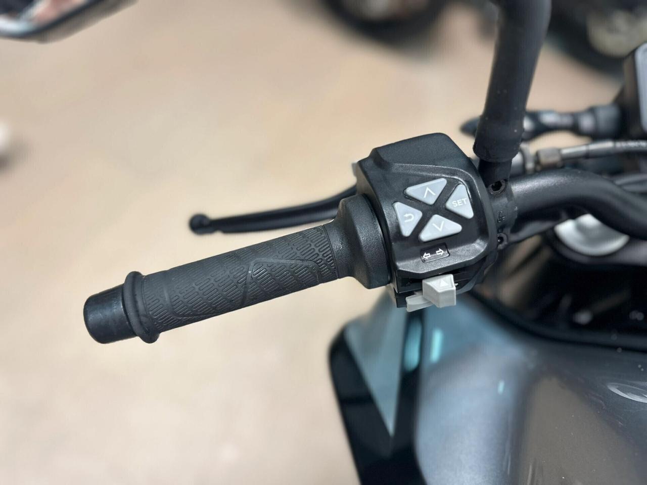 KTM DUKE 790 SCARICO MIVV DA 99€ AL MESE