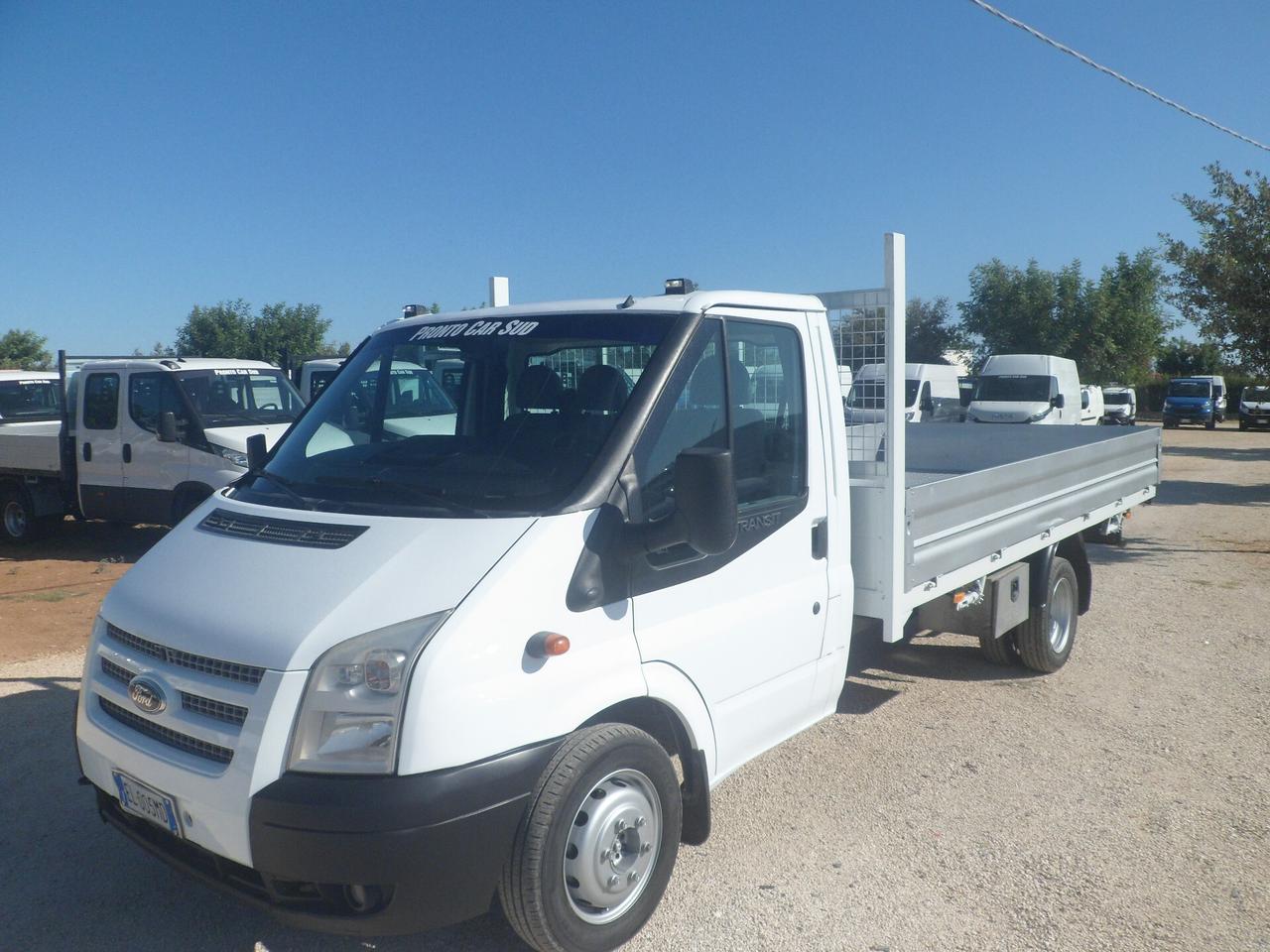 Ford Transit cassone fisso