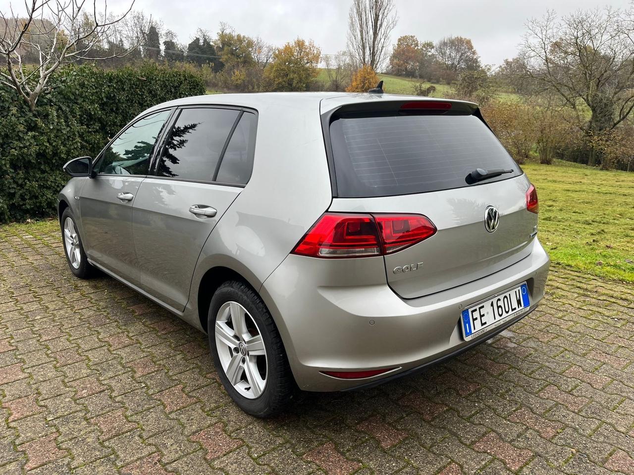 VOLKSWAGEN GOLF 1.4 TGI 110cv DSG FINE 2016