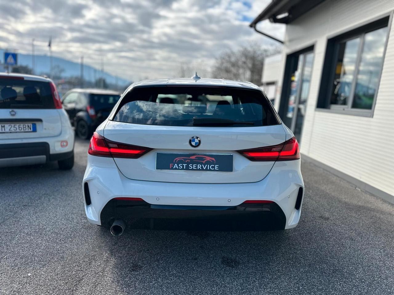 Bmw 116 116d 5p. M SPORT SEDILI A GUSCIO MSPORT