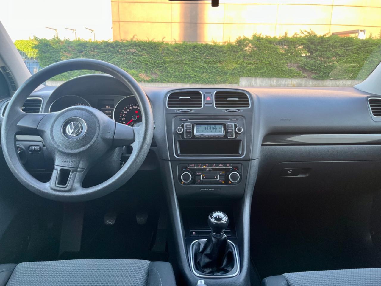 Vw Golf 1.2benzina 2011 98.000km perfetta per neopatentati