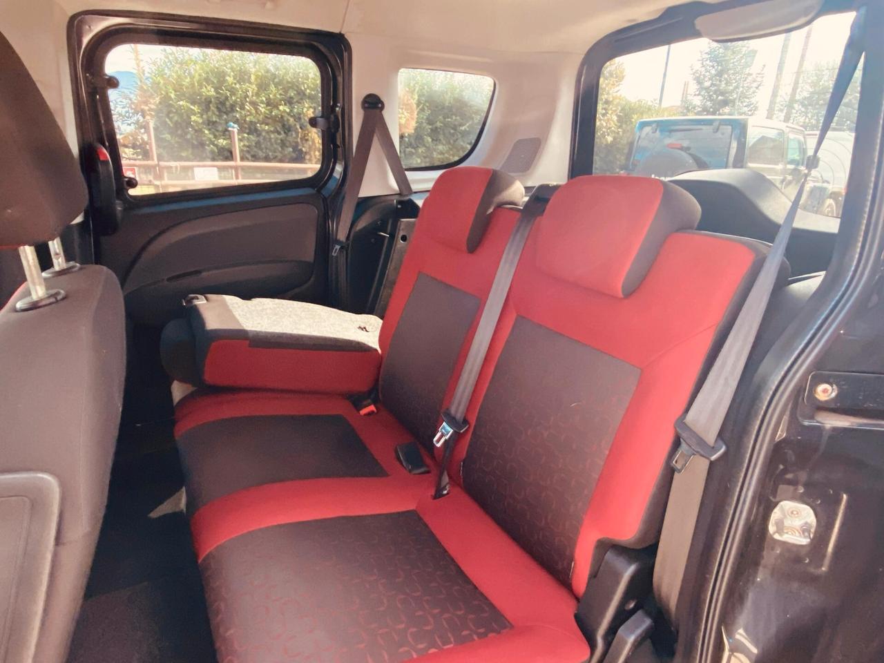 2010 FIAT DOBLO COMBI