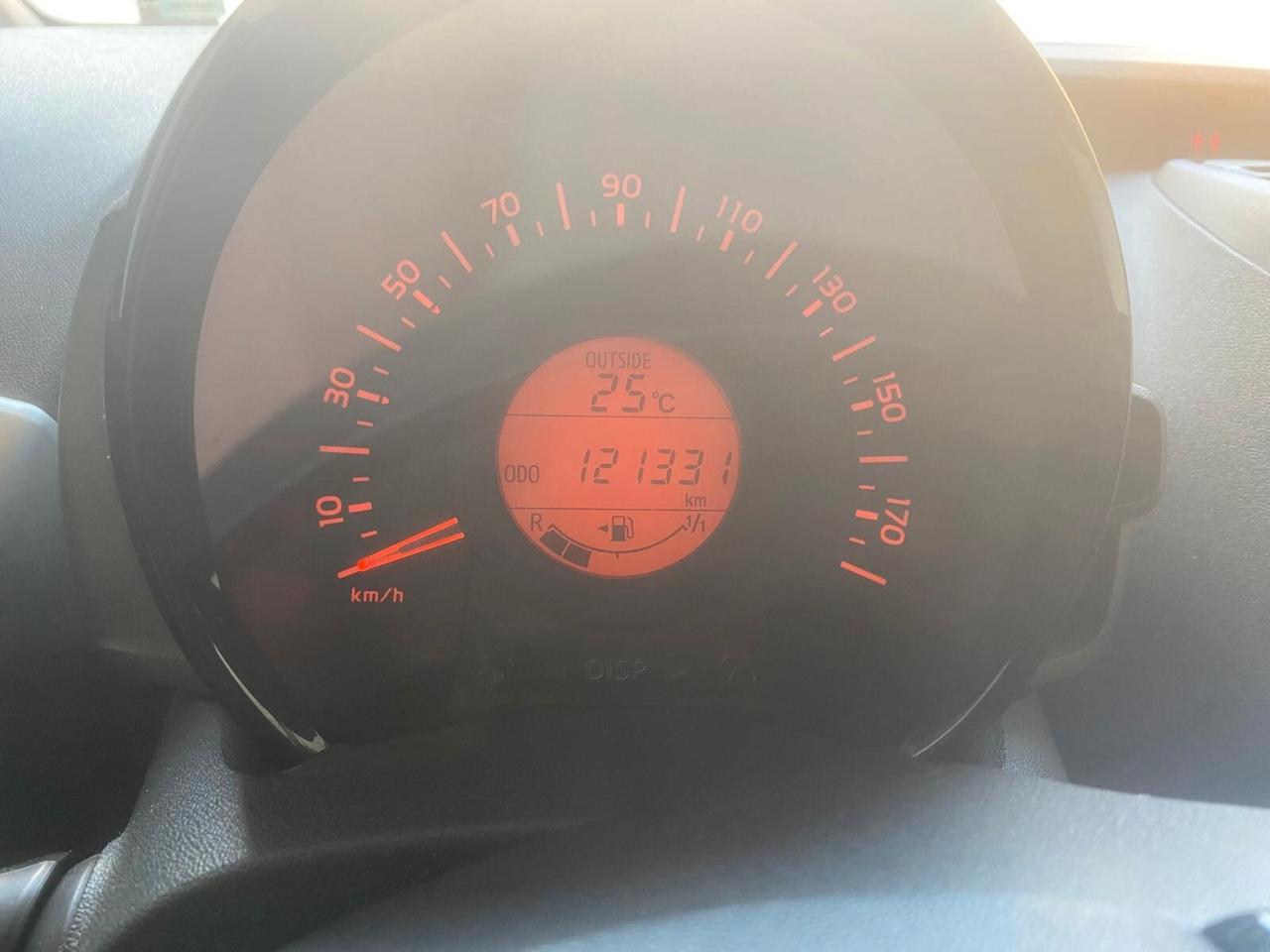 Citroen C1 VTi 69cv 5p. Feel - 1 PROPR. OK NEOP. - GARANZIA 12 MESI