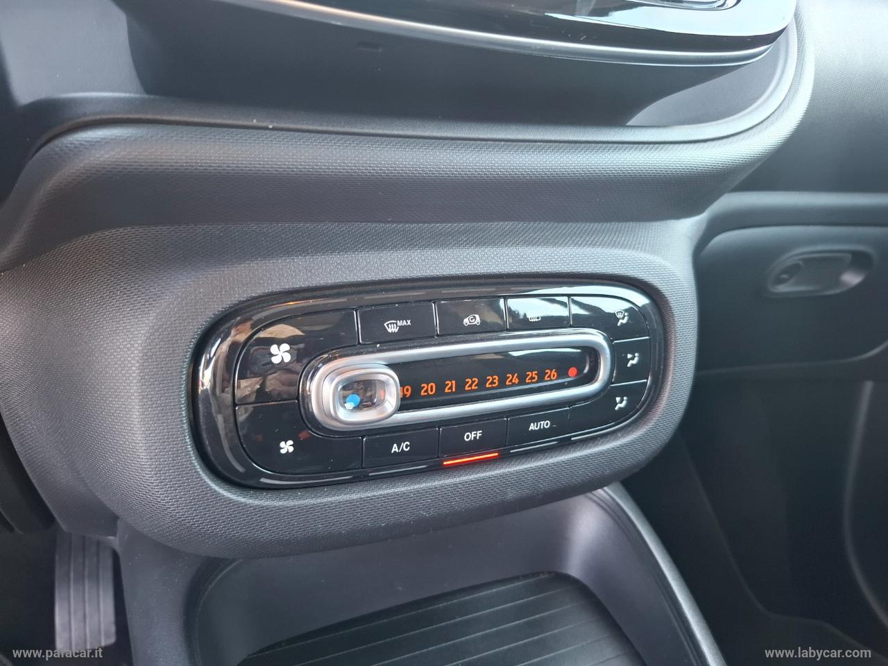 SMART fortwo EQ Parisblue