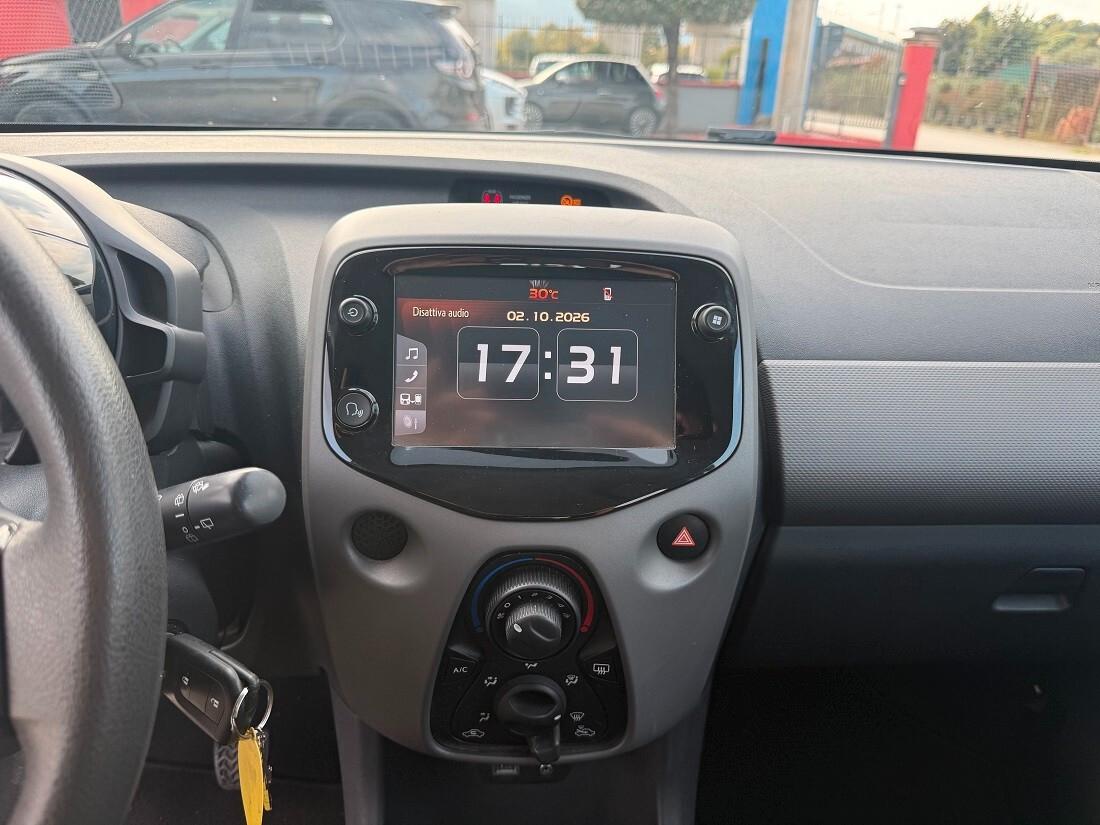 Peugeot 108 82 cv 5 porte Allure