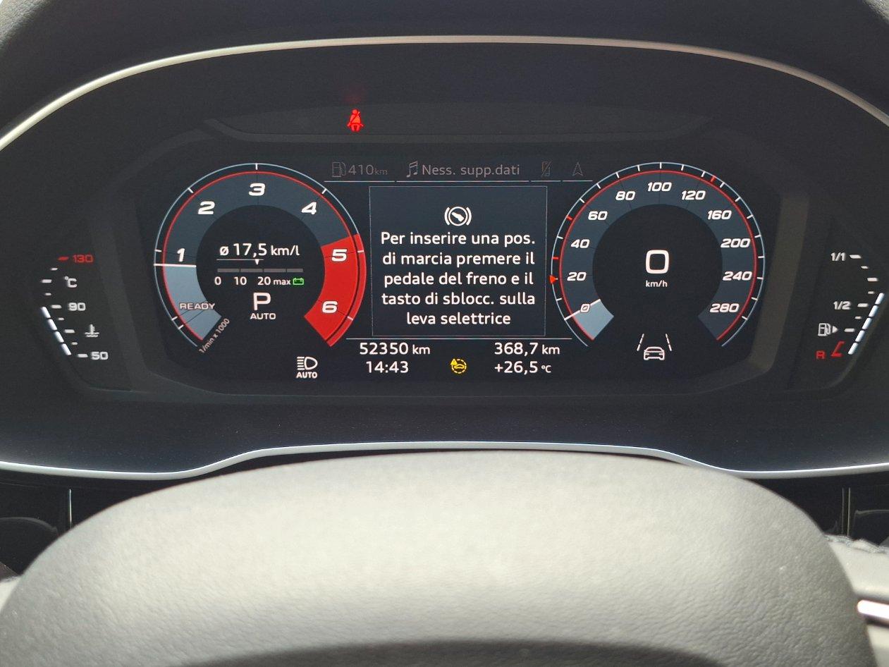 Audi Q3 Sportback 35 2.0 tdi S line 4 con gancio unicoproprietario