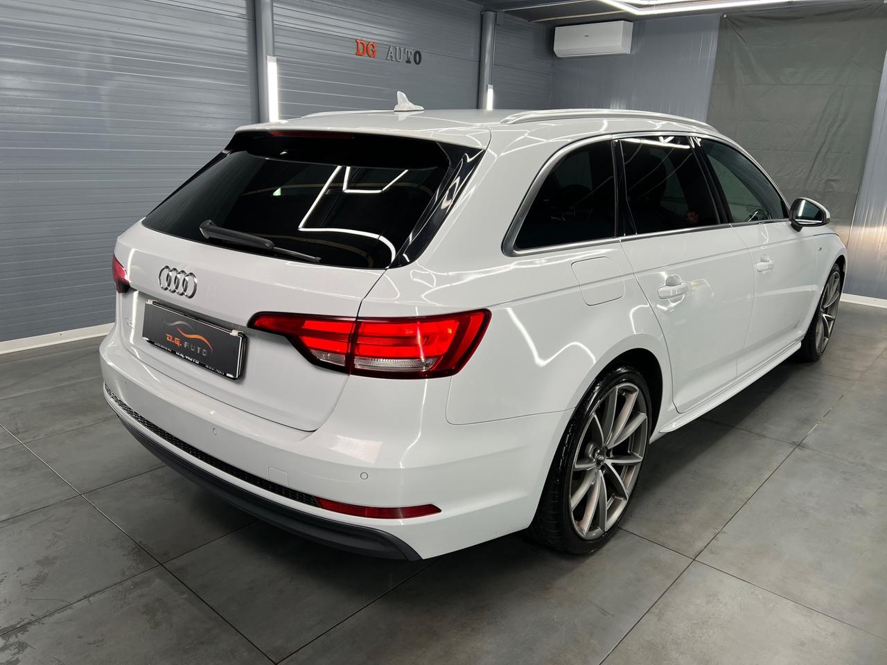 Audi A4 2.0 TDI 150 CV S tronic Sport