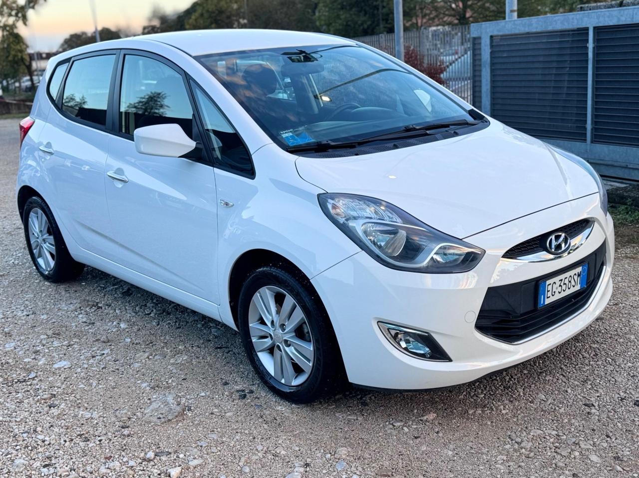 Hyundai iX20 1.4 90CV BENZINA NEOPATENTATI 2011